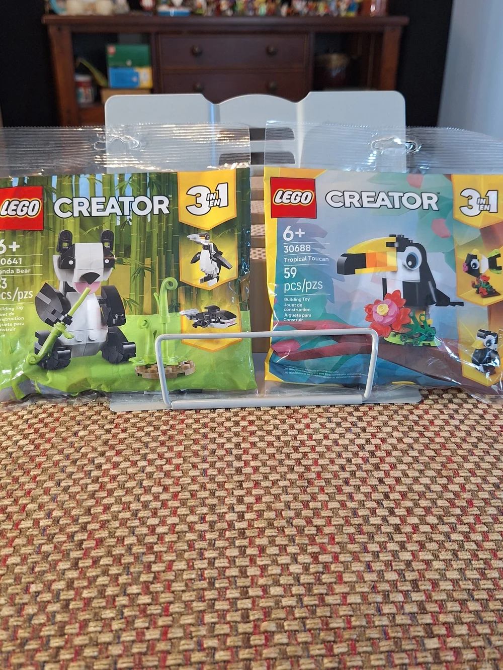 2- Lego Creator 3-in-1 Sets - 30688 Tropical Toucan & 30641 Panda Bear